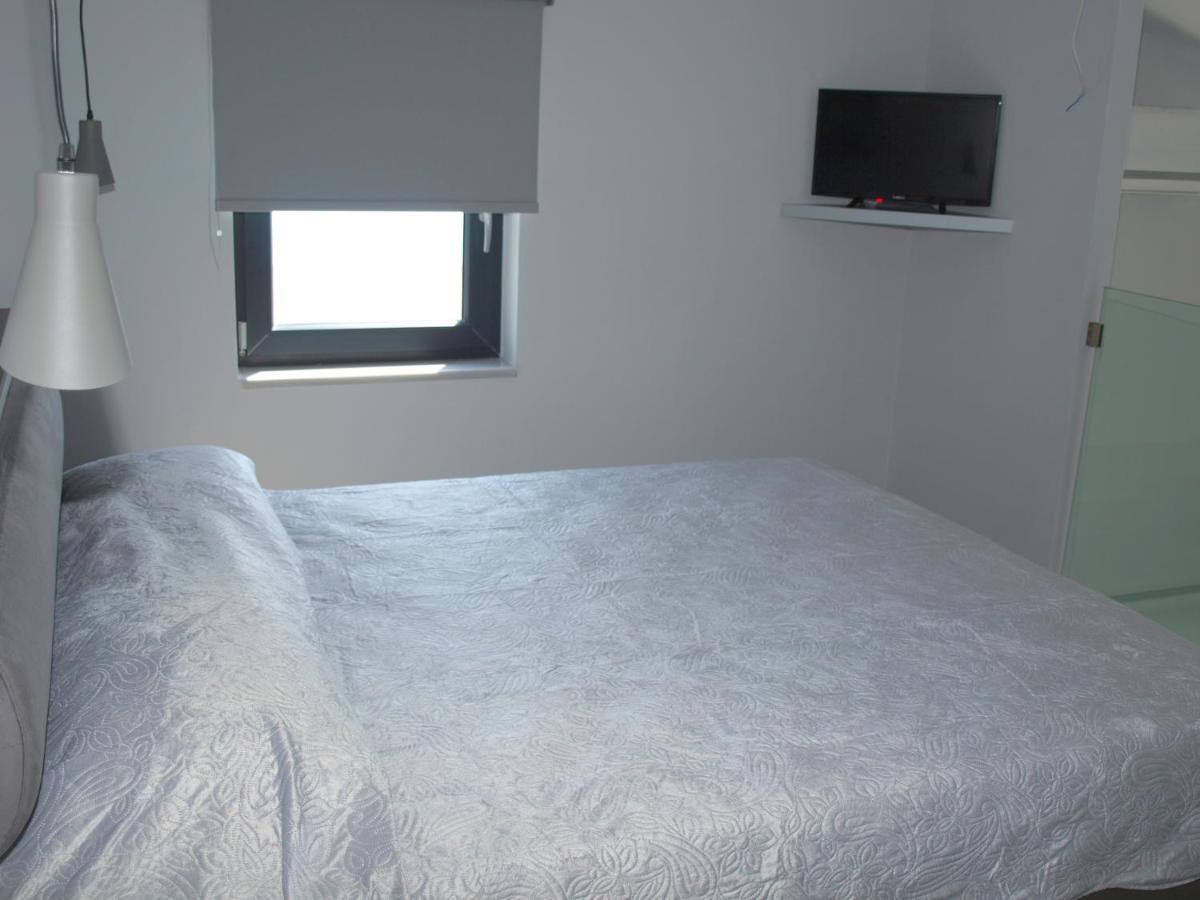 Attic Apartments Ajía Ána Kültér fotó