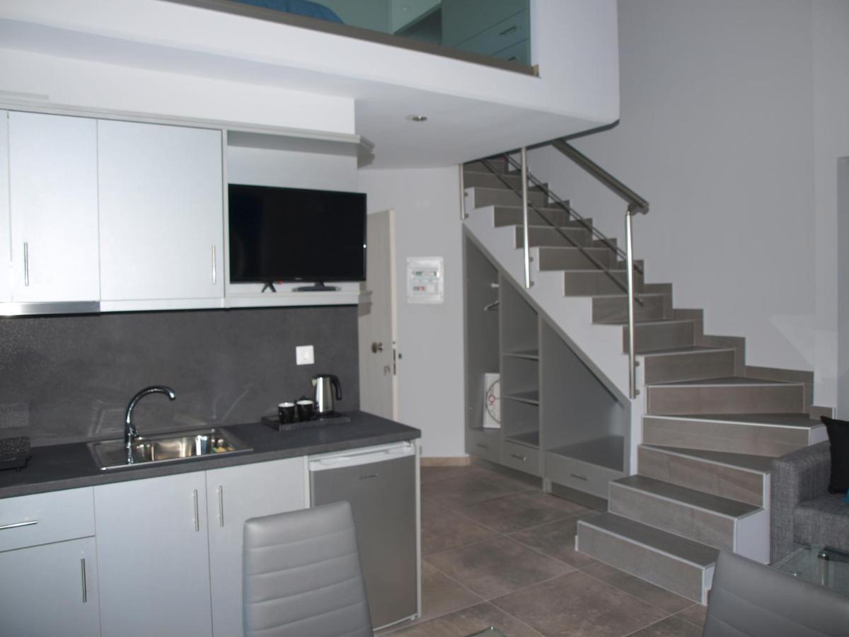 Attic Apartments Ajía Ána Kültér fotó